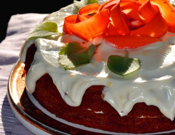 морковный пирог со сливочной глазурью