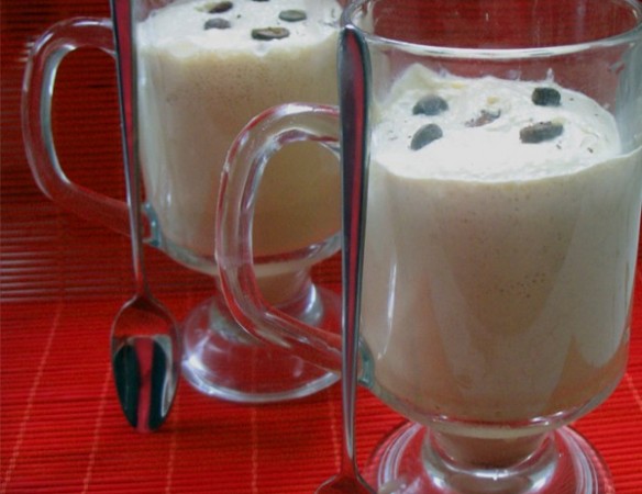 сливочно-кофейный замороженный десерт